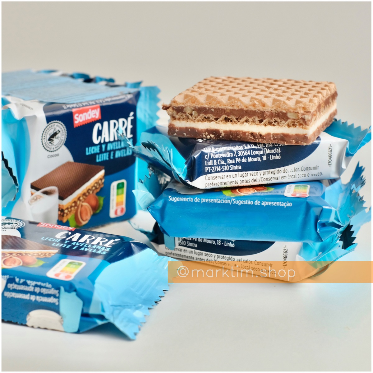 Вафлі з молочно-горіховою начинкою Carre SONDEY (250 г)